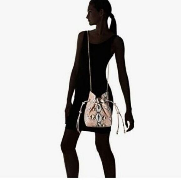 NWT Vince Camuto pastel snakeskin purse - Picture 11 of 15